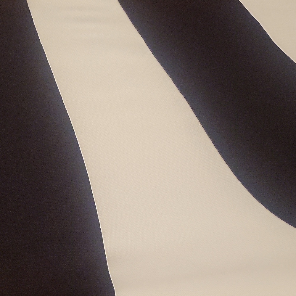 Farm Rio Cut Out Midi Dress - Picture 8 of 8